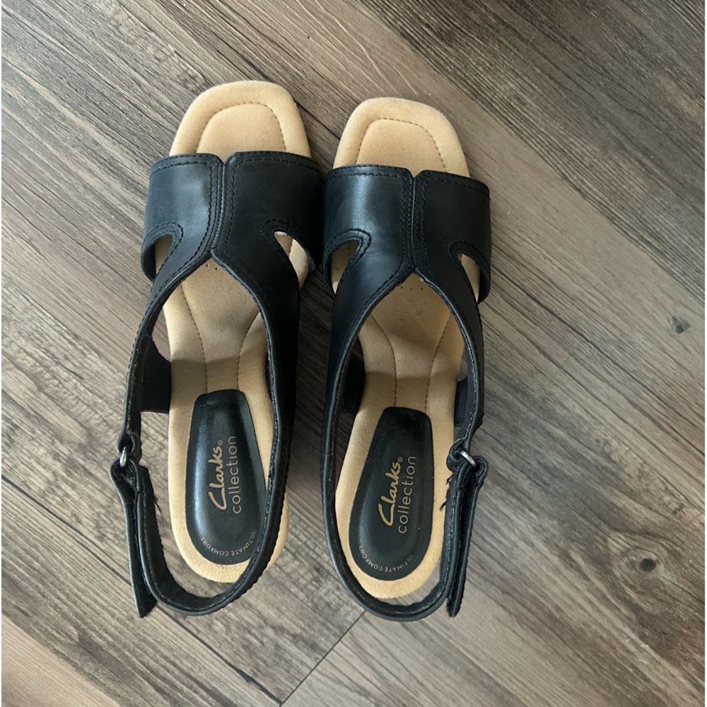 Clark’s Collection Women’s Shoe Size 8